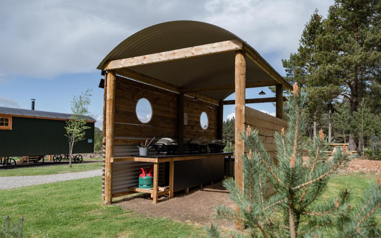 Highland Shepherd Huts Nethy Bridge Exterior foto